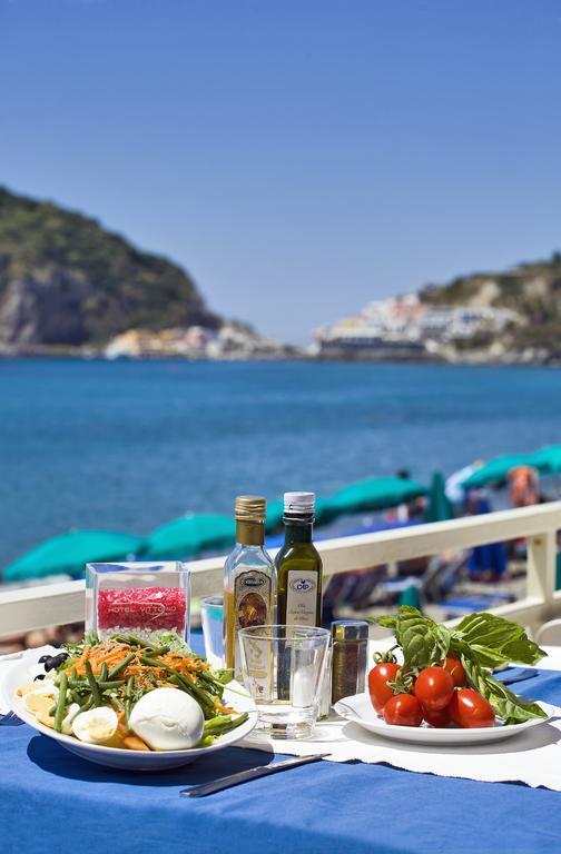 Hotel Vittorio Beach Resort Барано-д'Иския Экстерьер фото