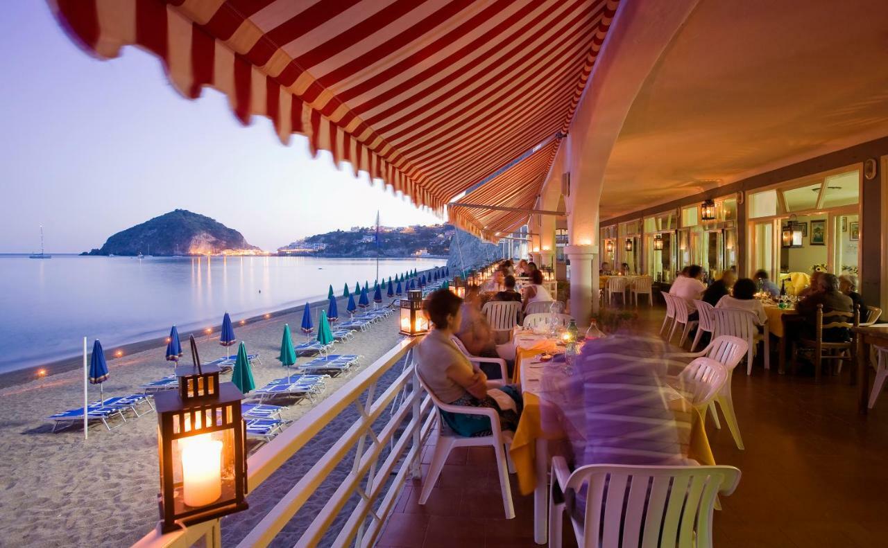 Hotel Vittorio Beach Resort Барано-д'Иския Экстерьер фото